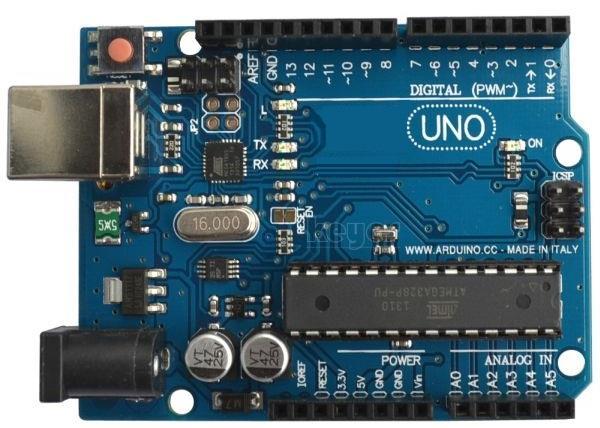 Programowanie i Arduino w szkole 321 Rysunek 3 Klon platformy Arduino Nieodzownym elementem platformy jest środowisko