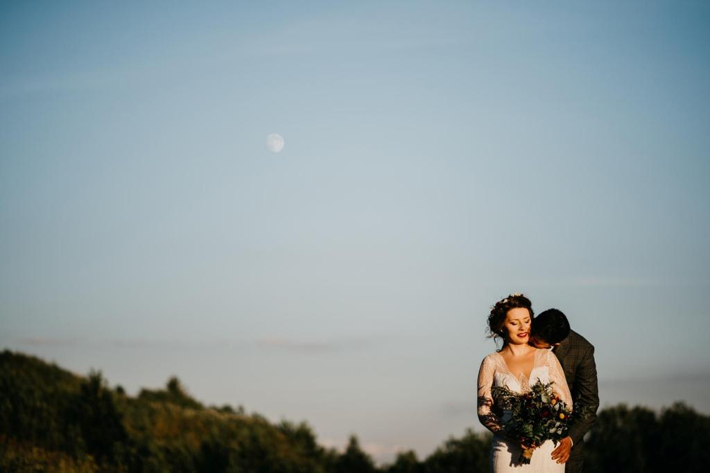 Z fotografią mam styczność od najmłodszych lat. Przez ostatnie sześć lat jestem związany z fotografowaniem zawodowo.