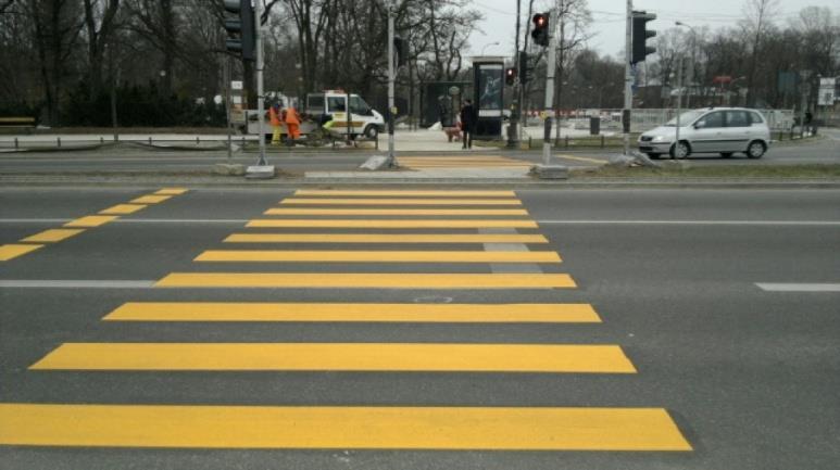Przejścia dla pieszych :