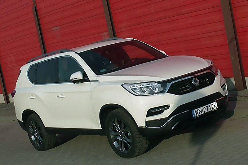 Poprzednia generacja tego SUV-a cechowała się wprawdzie niską awaryjnością, ale nie zdobyła uznania europejskich klientów. Nowa odsłona jest zupełnie inna i bez trudu dotrzymuje kroku konkurencji.