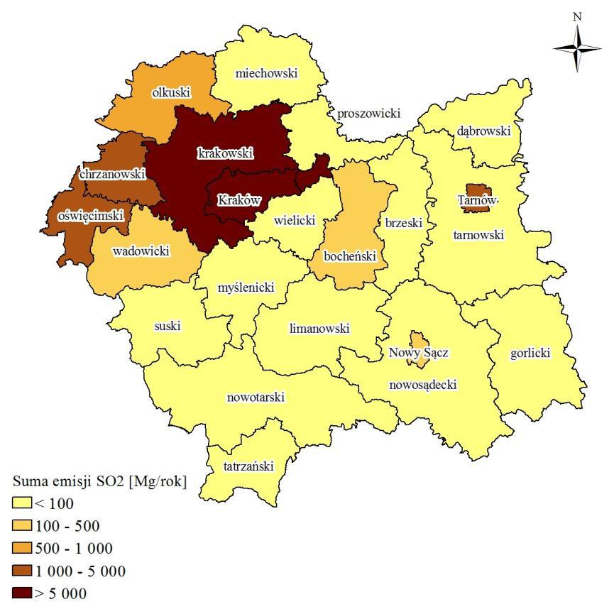 2.1. Wody powierzchniowe Powiat wielicki charakteryzuje się bogatą, dobrze rozwiniętą siecią rzeczną. Położony jest w dorzeczach dwóch rzek: Wisły i Raby stanowiących region wodny Górnej Wisły.