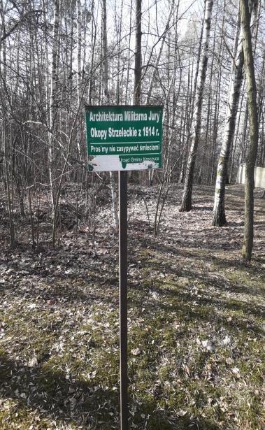 parkingu idziemy w kierunku południowym.