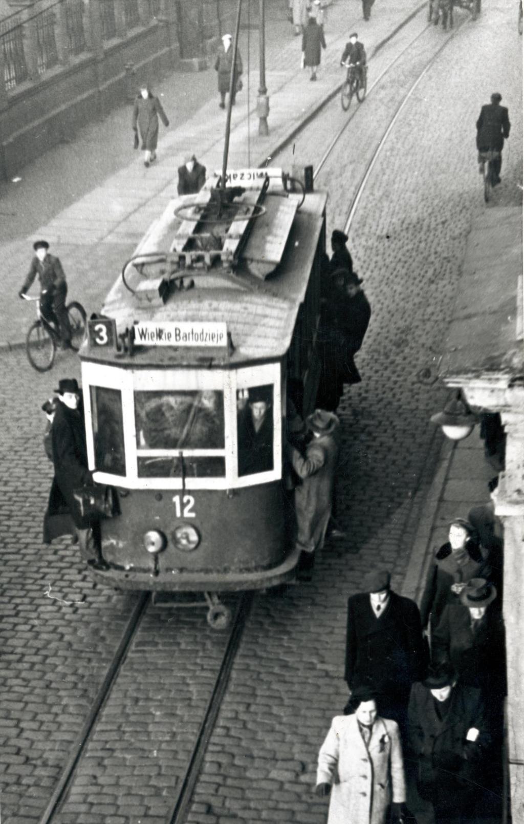 Tak kiedyś podróżowali pasażerowie tramwaju linii nr 3 w