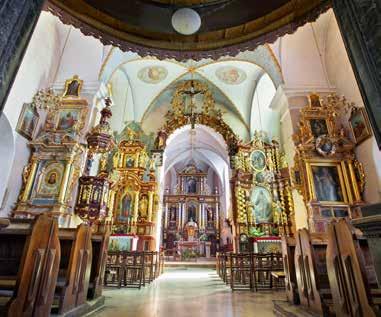 Kościół w Starym Sączu, fot. K. Bańkowski Kościół pw. św. Elżbiety Węgierskiej Wdowy w Starym Sączu powstał w drugiej połowie XIV wieku, murowany z kamienia i cegły.