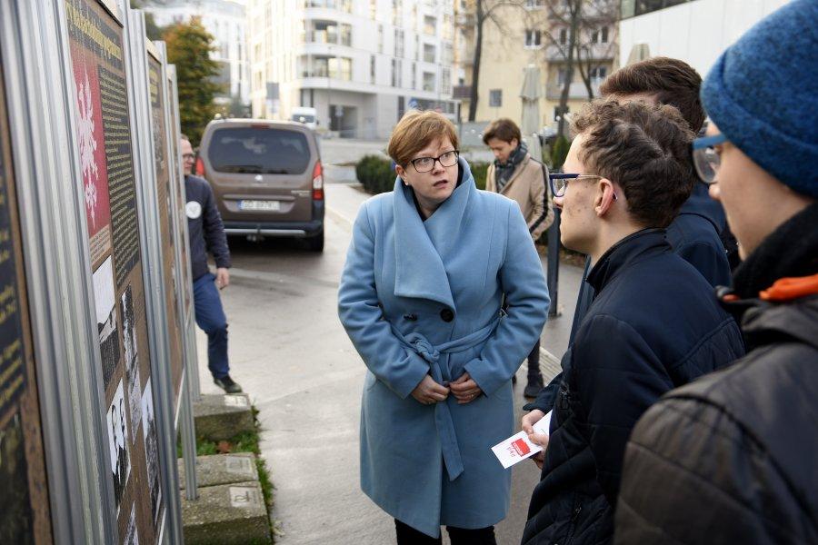 Polski z morzem, spory na zachodnim pograniczu, plebiscyt na Powiślu czy wątek wojny polsko-bolszewickiej.