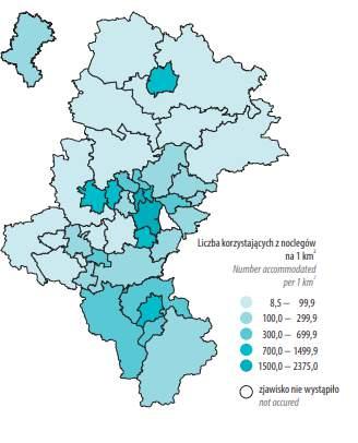 (52,5% ogółu), w tym głównie w trzygwiazdkowych.