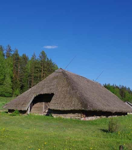 The emergence of Utena is related to the Narkūnai mound, mentioned in the letter of King Mindaugas to the Order of the Teutonic Knights in 1261.