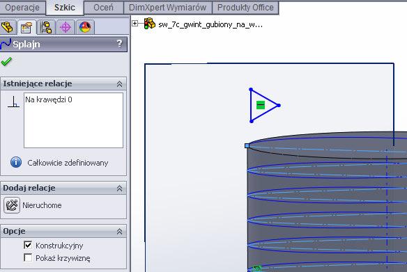 Aby linia śrubowa nie zaciemniała rysunku, po jej uzyskaniu, kliknijmy ją i w oknie