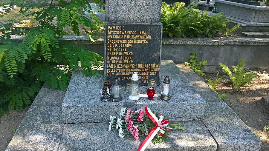 Facebooku wpis pod wydarzeniem. Uczciliśmy pamięć żołnierzy 97 lat temu w Bitwie Warszawskiej Wojsko Polskie pokonało armię bolszewicką, ratując tym samym niepodległość Polski.