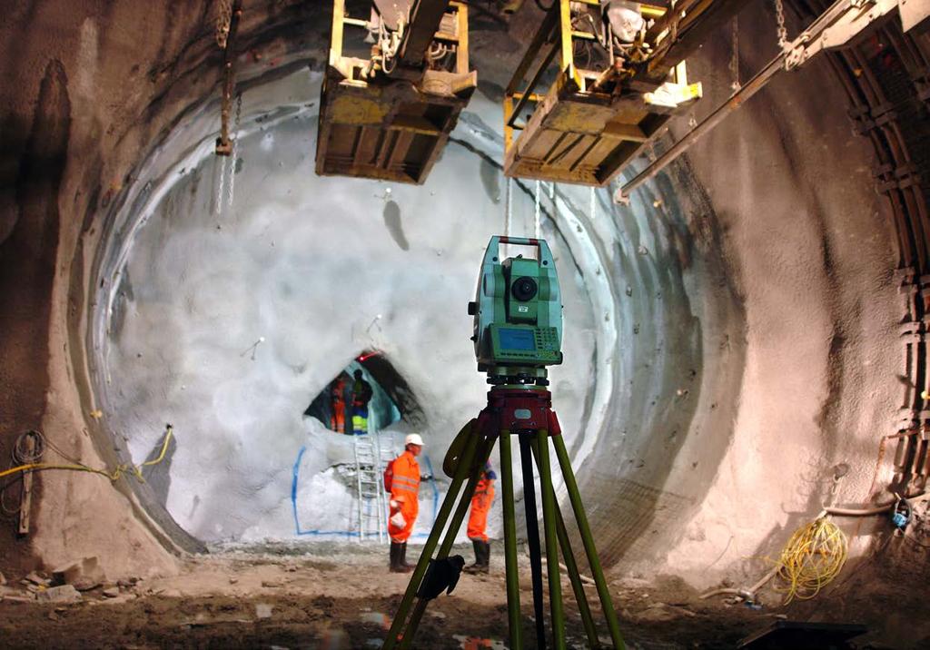 Tunel Gotarda w Szwajcarii - najdłuższy i najgłębszy tunel kolejowy świata. Sukces. Pomagamy Ci kształtować przyszłość i świat, w którym żyjemy.