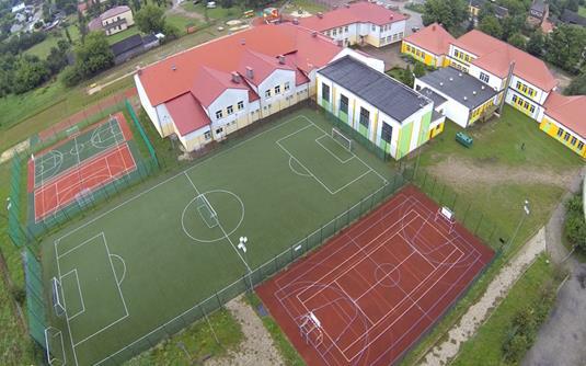 Budowa kompleksu sportowo-rekreacyjnego w Głowaczowie zrealizowany przez Gminę Głowaczów zdobył I
