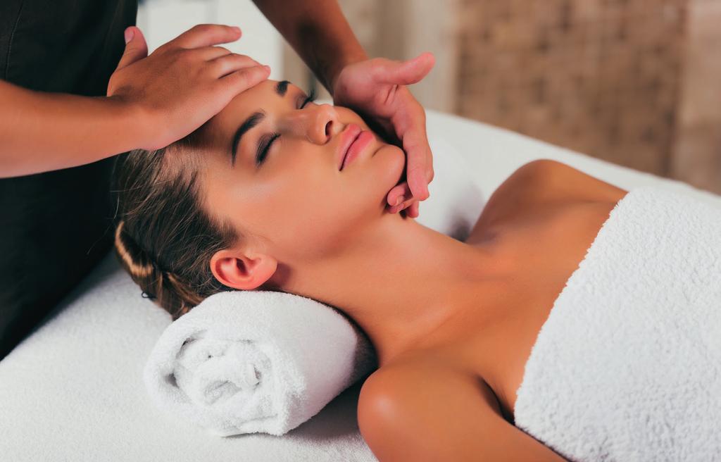 SPA DLA TWARZY / FACE SPA 1 PROMIENNY WYGLĄD Z WITAMINĄ C do 40 min Zabieg z maską, który rozświetla cerę, opóźnia procesy starzenia, spłyca zmarszczki oraz poprawia jędrność i elastyczność.