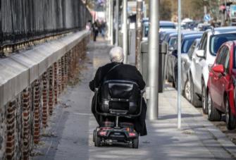 Osoba niesamodzielna- osoba która potrzebuje