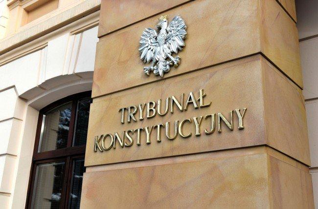 Wysoce niesmaczny w całej sprawie jest fakt, że w czasie przed wyborami to Prawo i Sprawiedliwość żarliwie popierało postulaty celników o uzyskanie równego statusu z innymi służbami i uzyskali w tej