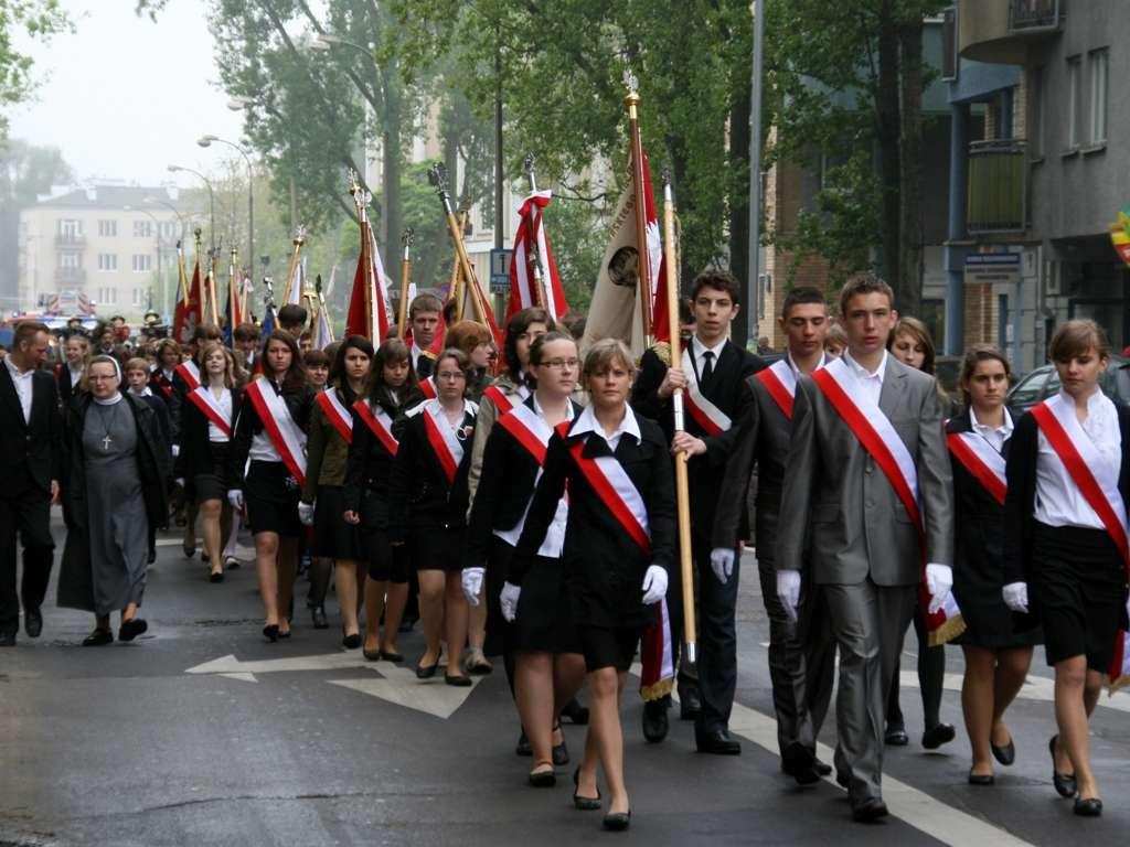 14 maja 2010 roku odbyła się uroczystość nadania szkole imienia generała Piotra Szembeka.