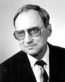 Prof. dr hab. inż. Jan Dobrosław Rutkowski (1940 2017) Prof. dr hab. inż. Jan Dobrosław Rutkowski urodził się w Warszawie. W 1963 roku ukończył Wydział Chemiczny Politechniki Wrocławskiej.