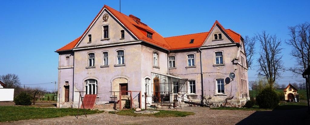 Sławęcice Dom (Wolnostojący) na sprzedaż za 800 000 PLN pow. 400 m2 20 pokoi 1 pięter 1918 r.