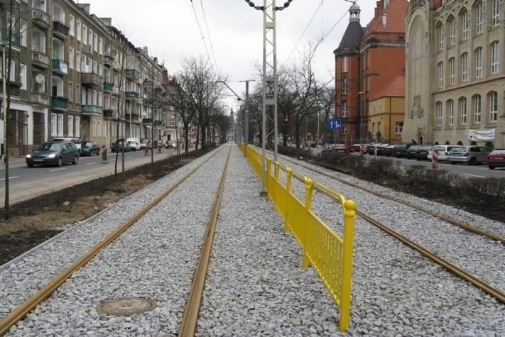 Zmodernizowane torowisko tramwajowe wraz z siecią trakcyjną