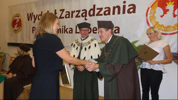 Artur Paździor Nagrodę indywidualną III-go stopnia za działalność naukową otrzymali: Pani dr inż. Marta Cholewa-Wiktor Pan dr inż.