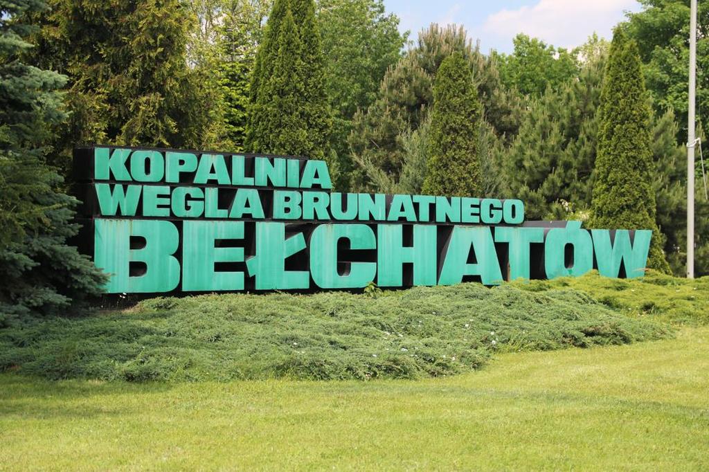 Naszą wycieczkę rozpoczęliśmy od zwiedzania kopalni węgla brunatnego w Rogowcu koło Bełchatowa.