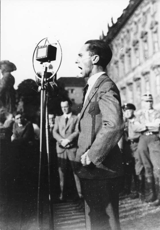 Poddawaj źródła krytycznej