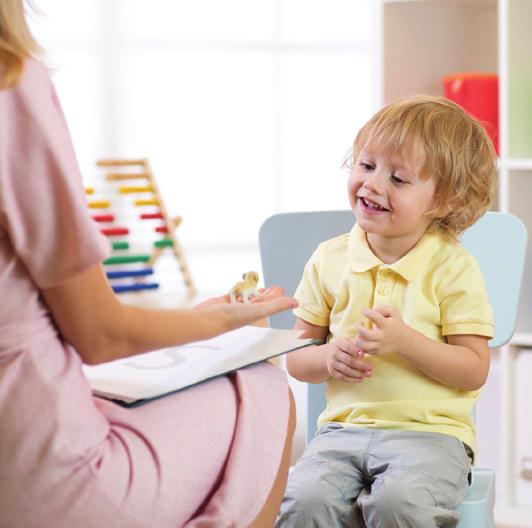 Psychologia SPOŁECZNO -WYCHOWAWCZA Absolwenci są przygotowani teoretycznie i praktycznie do pracy w charakterze eksperta od wychowania w rodzinie i instytucjach oświatowych.