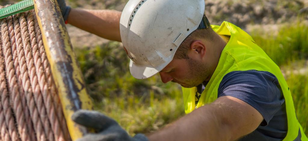 Kto realizuje budowę? Inwestor Polskie Sieci Elektroenergetyczne SA są operatorem systemu przesyłowego (OSP) energii elektrycznej w Polsce.