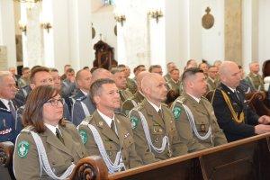 którego nastąpiło wręczenie nie odznaczeń, wyróżnień i aktów mianowania na wyższe stopnie.