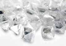 został sprzedany różowy diament o masie 59,60 karata za 71,20 mln USD.