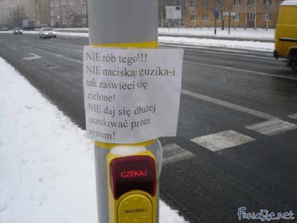 Moim zdaniem Dziękuję Państwu za uwagę! Obecne maszyny Turinga (a więc DOWOLNE komputery) mają zatem dwa problemy jeśli chciałyby myśleć po ludzku.hardware owy z fizyką 2.Software owy z tw.