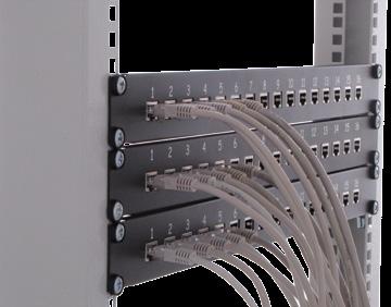 Seria PTU-54-.../PoE 4-kanałowy moduł ogranicznika przepięć, dedykowany do sieci 100Base-T z wykorzystaniem okablowania 5-tej kategorii lub wyższej, montowany w dedykowanym panelu RACK 19.