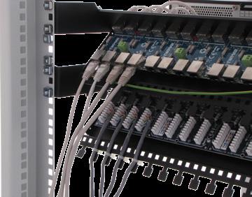 Seria PTF-54-.../PoE 4-kanałowy moduł ogranicznika przepięć, dedykowany do sieci 100Base-T z wykorzystaniem okablowania 5-tej kategorii lub wyższej, montowany w dedykowanym panelu RACK 19.