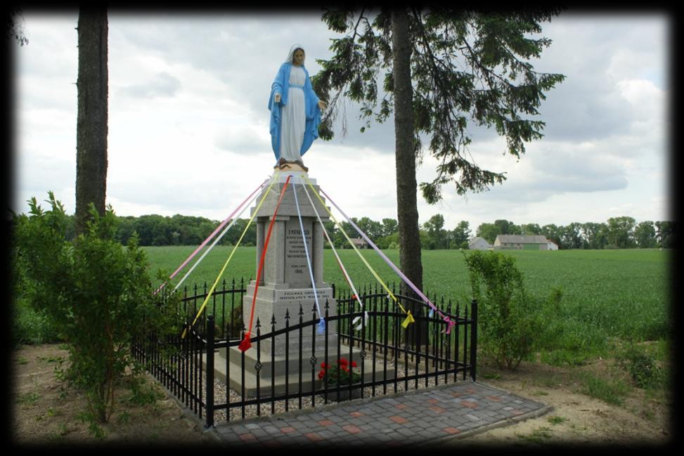 Dwór w Płomianach Miejscowość Płomiany leży 4 km na północ od Dobrzynia nad Wisłą. Znajduje się tu dwór z XIX wieku, murowany z cegły w stylu klasycystycznym z frontem zwróconym ku zachodowi.