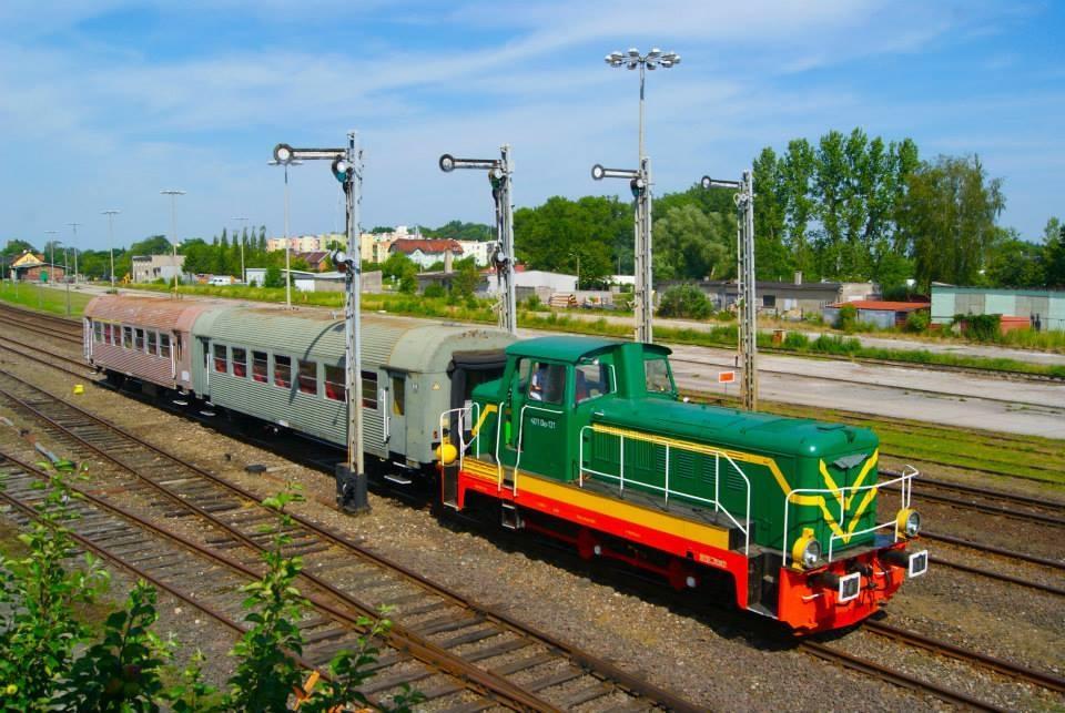 KOLEJ TURYSTYCZNA KĘTRZYN - WĘGORZEWO Linia kolejowa, która łączy Kętrzyn z Węgorzewem (linia nr 259) została oddana do użytku w 1907 r.