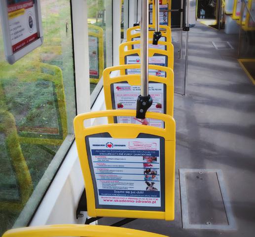 EKSPOZYCJA WEWNĄTRZ POJAZDÓW Okres ekspozycji ULOTKI W UCHWYTACH DLA PASAŻERA (RĄCZKACH) NA PORĘCZACH* 1 uchwyt tylko w autobusach PLAKATY NA TYLNYCH POWIERZCHNIACH FOTELI PASAŻERA** 1 fotel