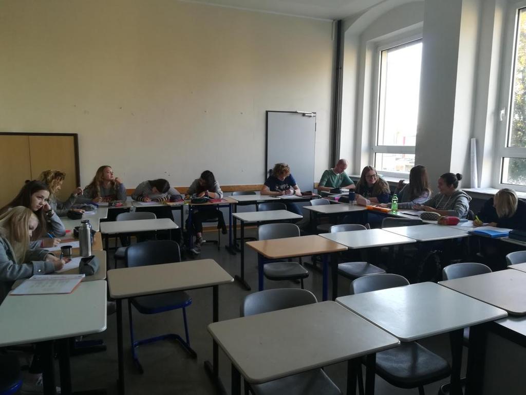 Ostatniego dnia rankiem spotkaliśmy się w szkole naszych kolegów.