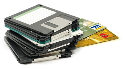karty kredytowe, dyskietki, karty identyfikacyjne, magnetyczne kasety magnetofonowe T1 Mechanicznie niesprawny T3 Ścinki < 320 mm 2 T2 Ścinki < 2000