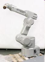 Roboty malarskie Innym polem zastosowania robotów w przemyśle jest natryskowe
