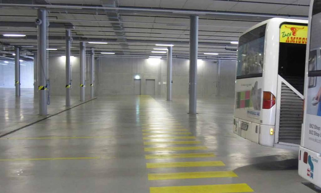 Terminal autobusowy w Szwajcarii, posadzki zbrojone włóknem Fibrofor High Grade dozowanego w