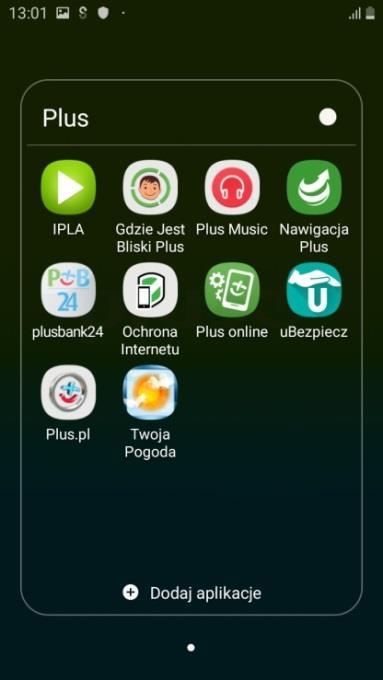 com oraz folder Plus z aplikacjami Plus Music, ipla,