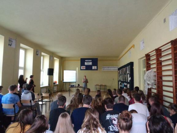 Prowadzono pomiar tlenku węgla w wydychanym powietrzu i pomiar ciśnienia tętniczego krwi. Palących tytoń zachęcano do zerwania z nałogiem, prowadzono rozdawnictwo materiałów tematycznych.