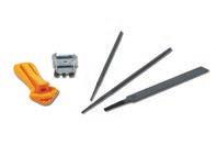 łańcucha (m/s) 13,5 13,5 Długość prowadnicy 16" 14" Podziałka 3/8 mini 3/8" mini Pojemność zbiornika oleju (l) 0,24 0,24 Waga (kg) 3,7 3,7 Moc akustyczna 1 (db(a)) mierzona / gwarantowana LWA
