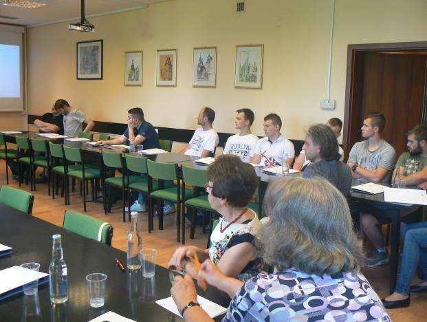 10 Uczestnicy seminarium Prowadzący szkolenie Pan J. Potrzebowski Następne seminarium odbyło się 27 czerwca.