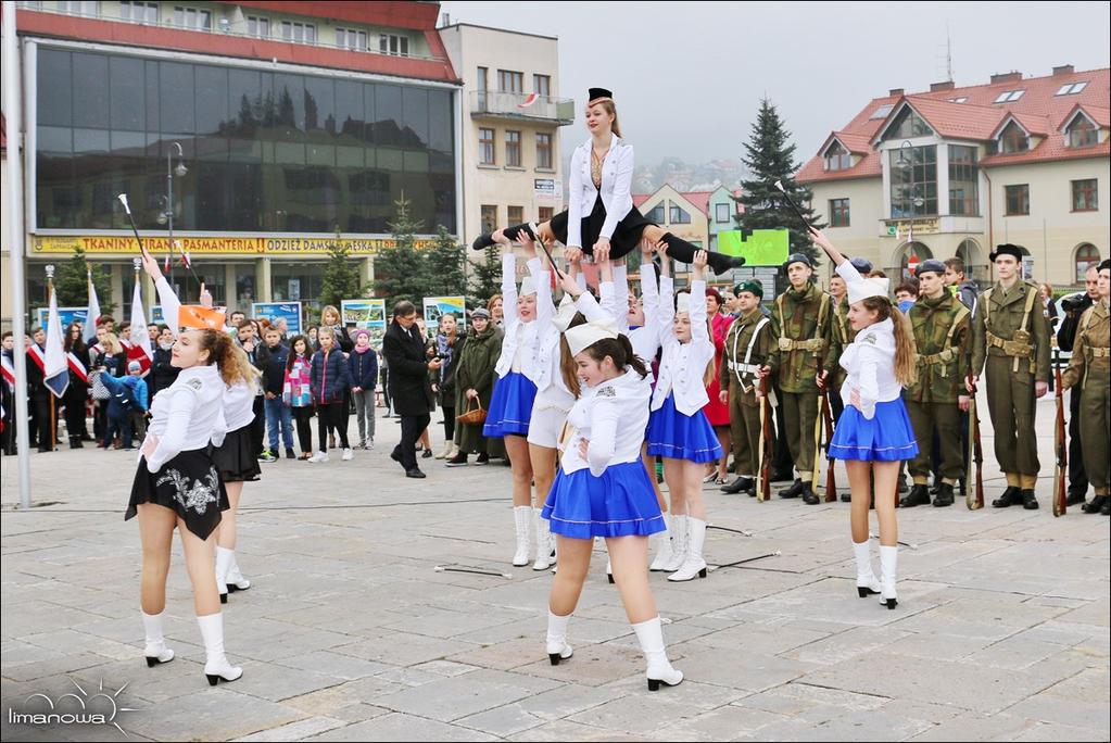 Polski. Program został przygotowany przez nauczycieli: Justynę Klimek, Edytę Rapacz oraz Beatę Mamak i uczniów Zespołu Szkół Samorządowych Nr 2 w Limanowej.