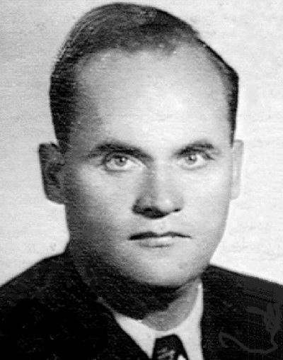 Marian ŁAPIŃSKI (1909-1992) Dr inżynier elektronik i teletechnik, profesor Politechniki Warszawskiej, wynalazca i konstruktor aparatury pomiarowej, świetny dydaktyk i organizator z zamiłowania.
