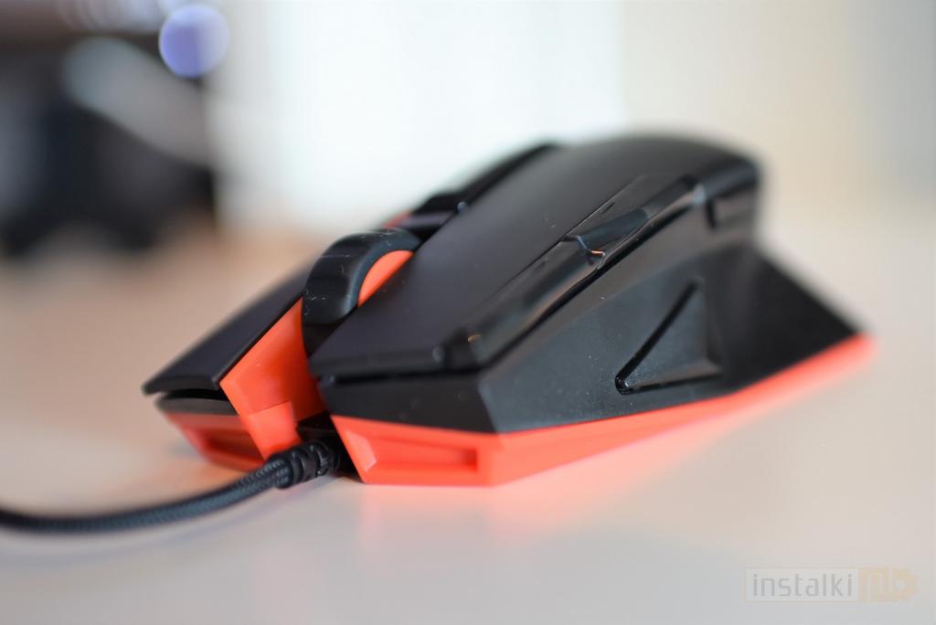 Z możliwością modyfikacji wagi. {reklama-artykul} Lenovo próbuje przebić się do świadomości graczy nie tylko jako producent gamingowych notebooków, ale również peryferiów.