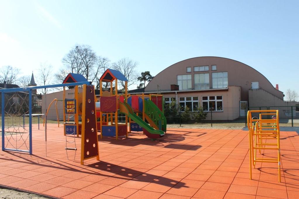 Plac zabaw przy Szkole Podstawowej w Ligocie Polskiej Koszt budowy