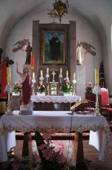 252 Zdjęcie 27 Rok 2019, 11 maja. Ołtarz w kościele św. Andrzeja Boboli w Kosobudach (foto Henryk Kulik).