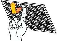 - 10 - G Przytrzymanie przycisku przez około 2 s powoduje zresetowanie sygnału nasycenia filtrów. H Powoduje krokowe zmniejszenie intensywności oświetlenia.