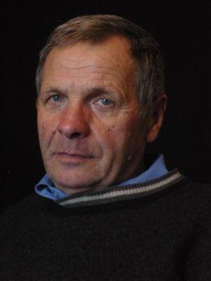 Tytuł fragmentu relacji Biedny Świat Zakres terytorialny i czasowy II wojna światowa, Charlęż II wojna światowa, Holokaust, Żydzi, ukrywanie Żydów, Biedny Świat, żołnierze niemieccy 1.